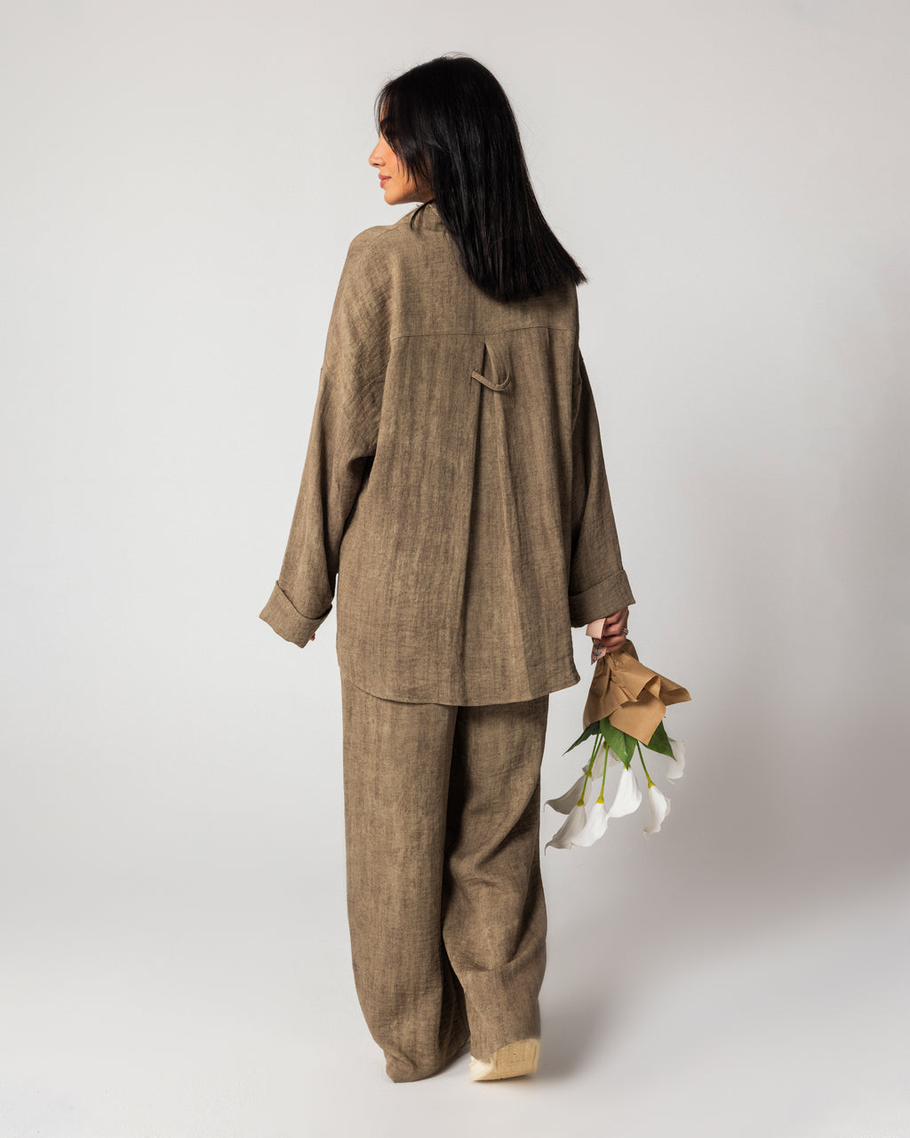Chic linen set designed for everyday comfort.