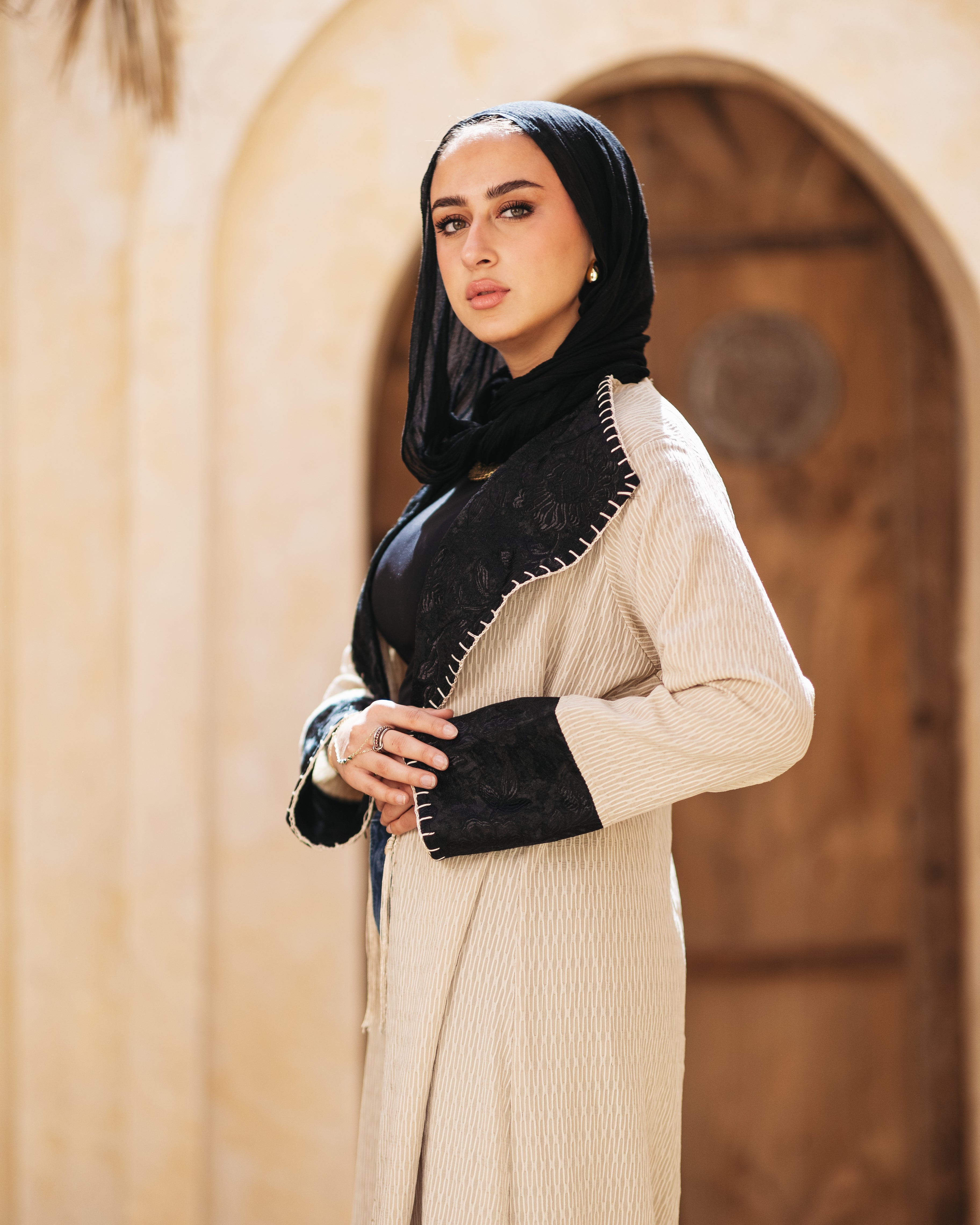 Chic cardigan with rope & handmade details