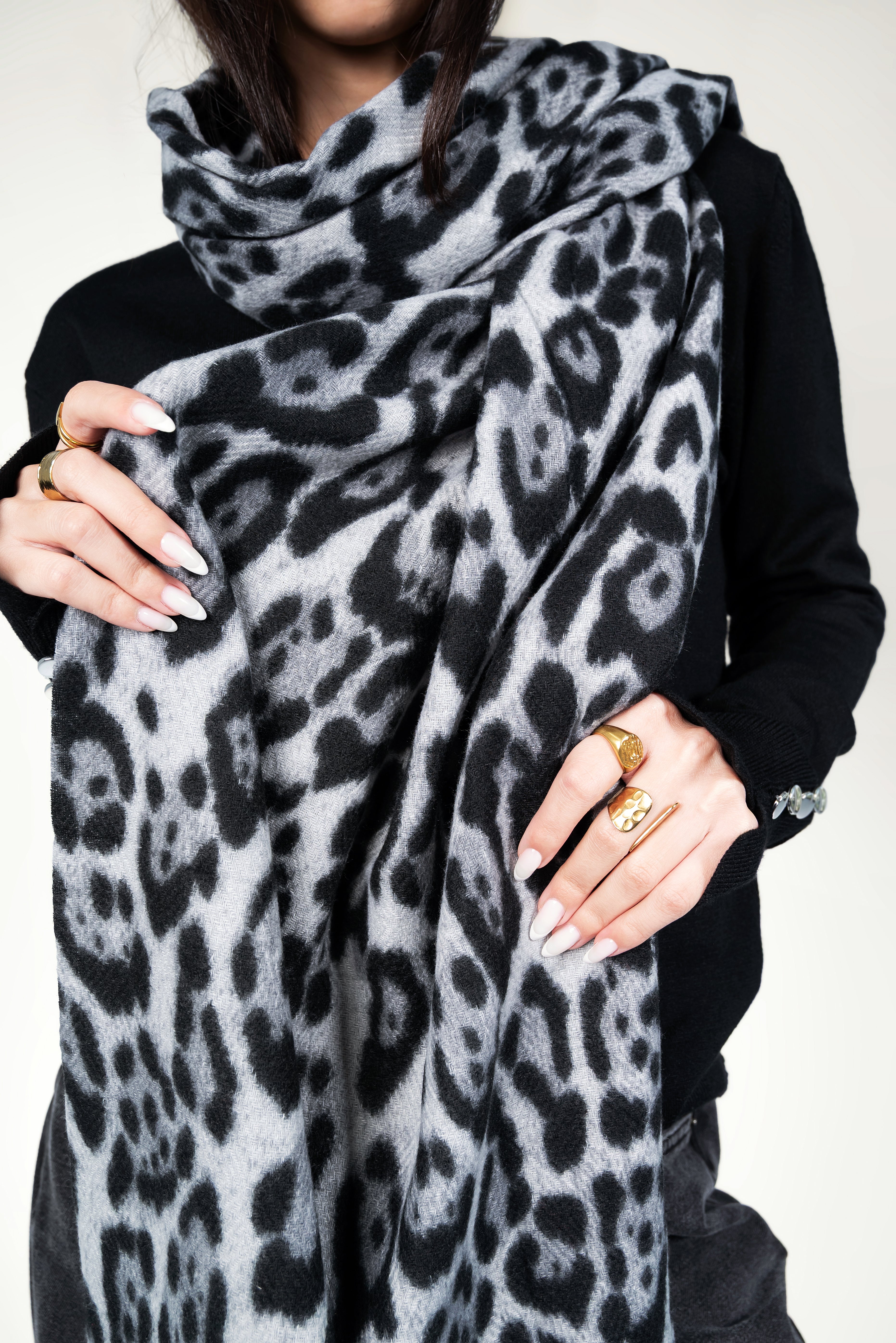 Scarf Leopard - Black