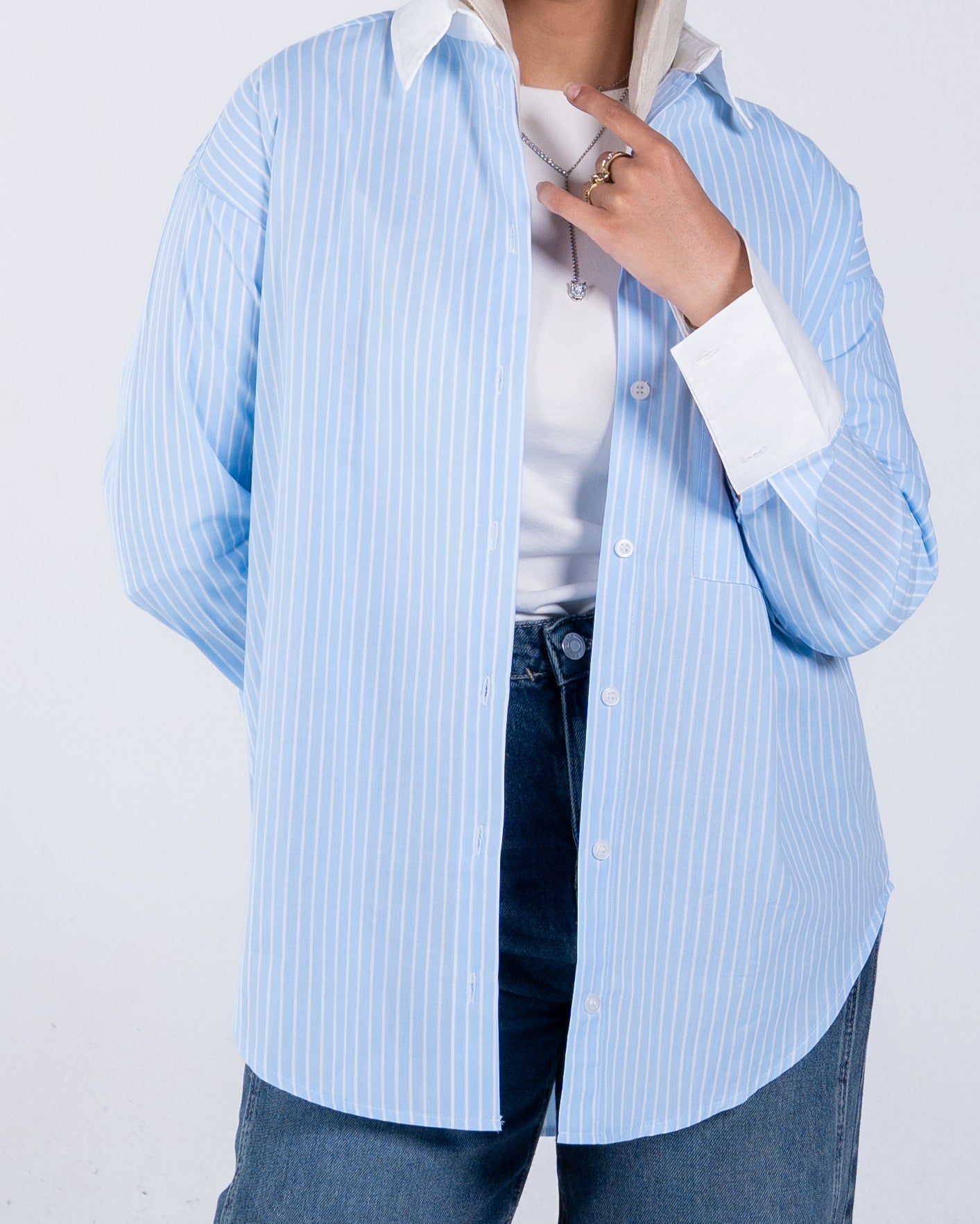 striped shirt with sleeves white