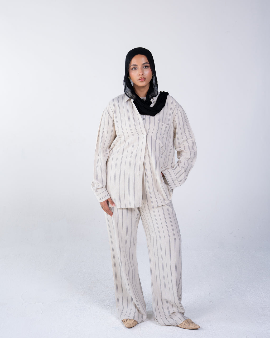 striped linen set