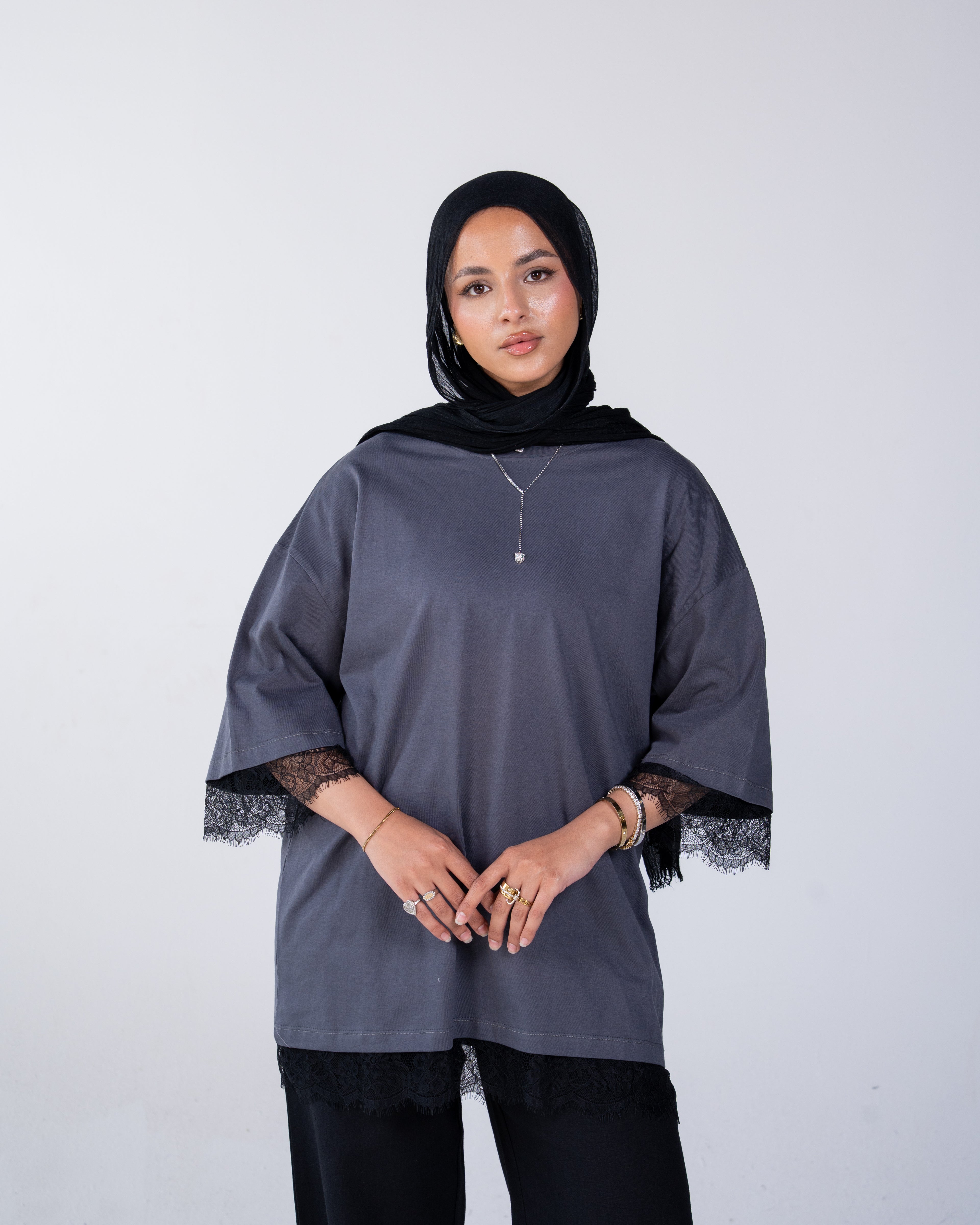 Oversized T-shirt with lace