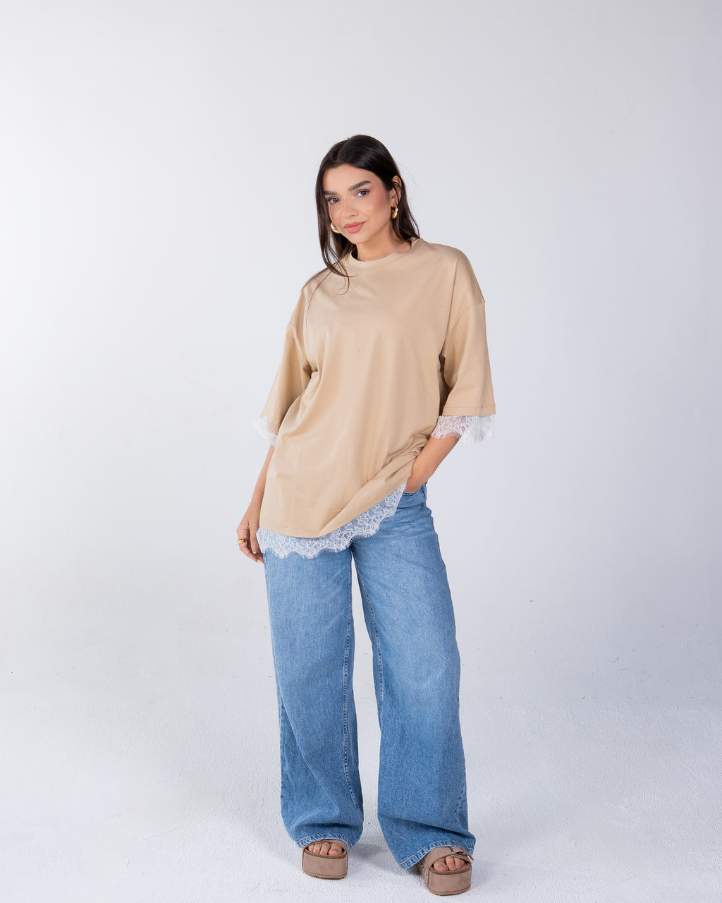 Oversized T-shirt with lace